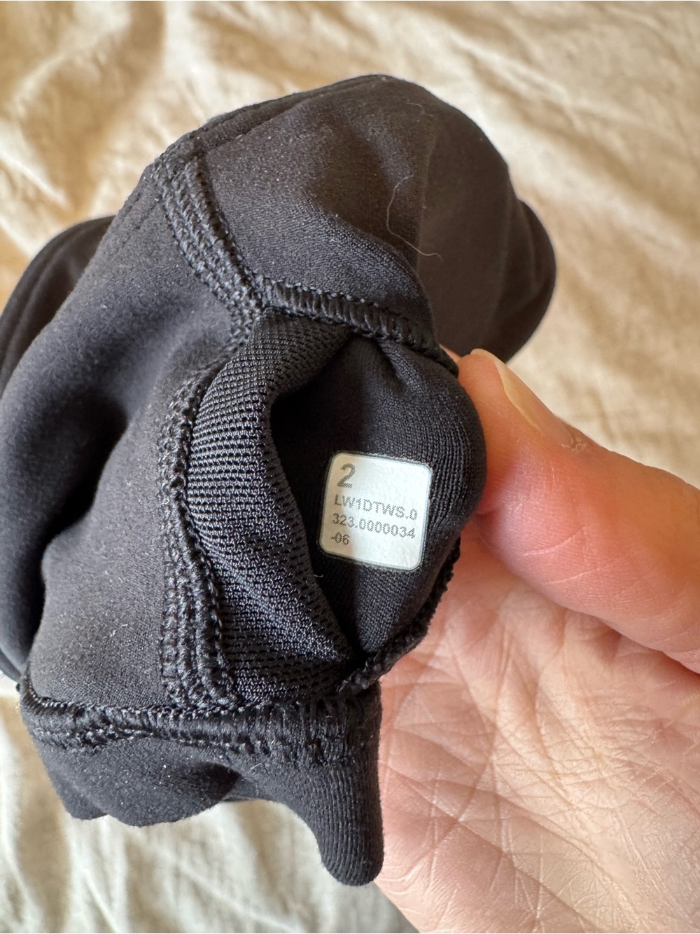 Lululemon Black Align Tank Top With Padding - Picture 5 of 7